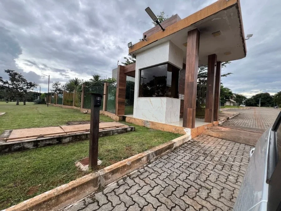 Imóvel com 2.500 m² de área total, 2.125 m² privativa