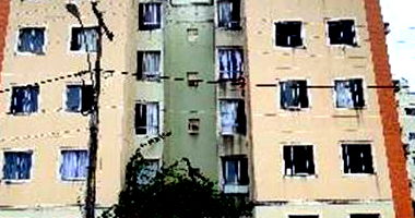 Apartamento com 2 quartos em Lauro de Freitas, Bahia