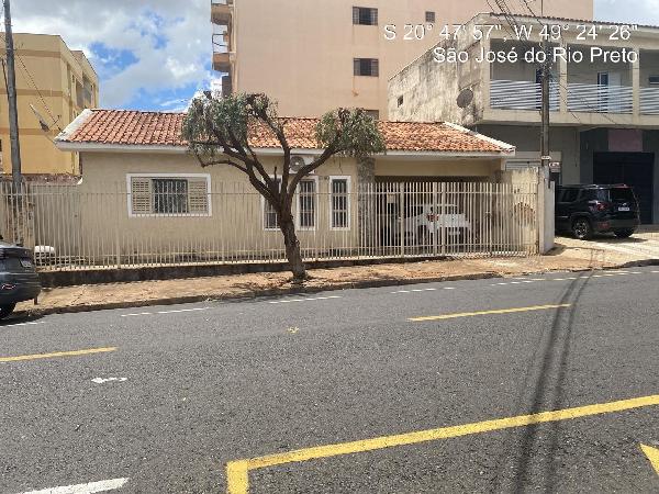 Casa com 2 quartos, 96m² privativos e 168m² de terreno em São José do Rio Preto