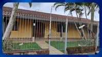 Casa com 3 quartos, 2 banheiros e 150m² de área construída
