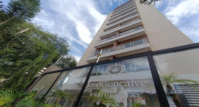 Apartamento com 2 Quartos e 2 Vagas em Maringá/PR