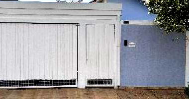 Casa com 3 quartos, 1 banheiro, 53,61m² construída, desocupada