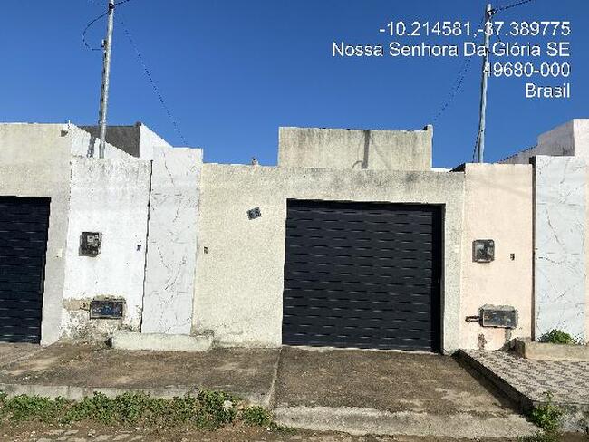 Casa com 2 quartos, 2 banheiros e 86,75 m²