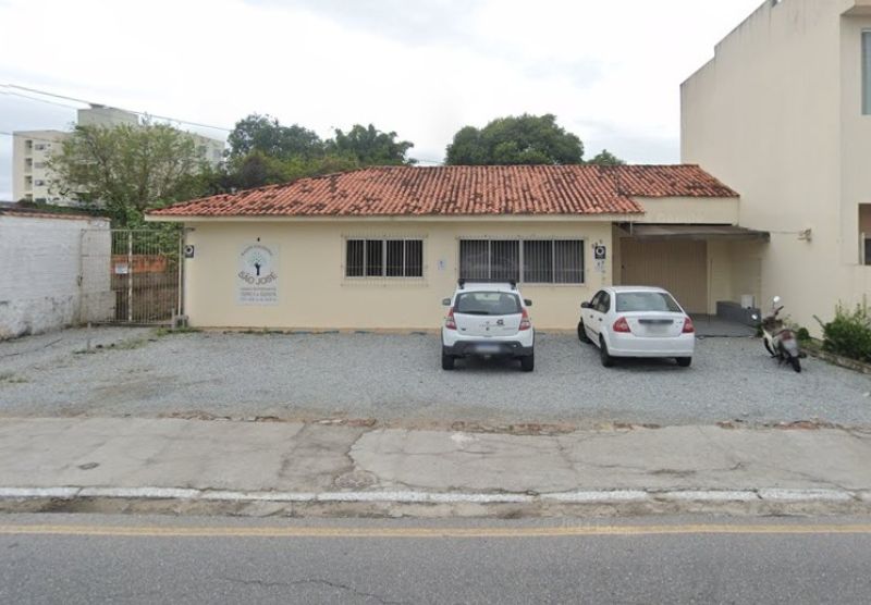 Terreno de marinha com casa 1106m² na Praia Comprida, São José