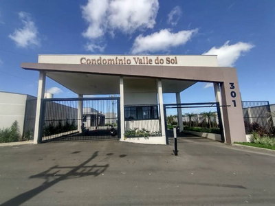 Lote em Condomínio Fechado com 200m²