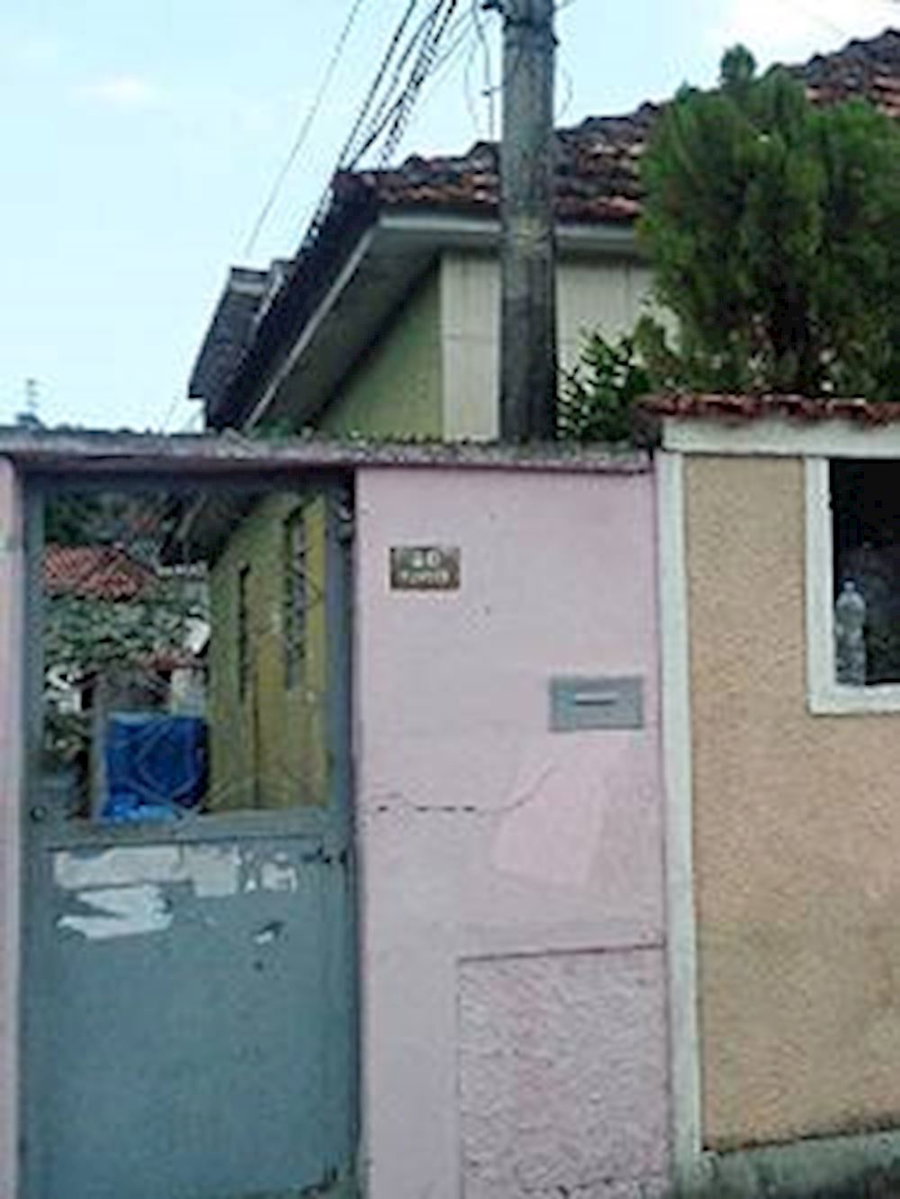 Casa ocupada com 3 quartos e 113 m² construídos