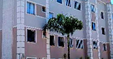 Apartamento com 2 quartos, 1 banheiro e 1 vaga