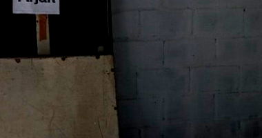 Lote de Materiais Diversos com Cabine Audiométrica e Espirometro