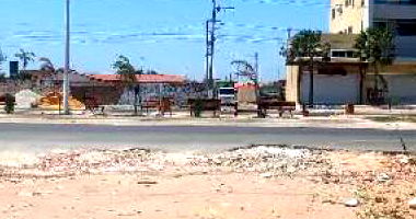 Casa 2 quartos, 2 salas, cozinha, 1 vaga, 70m² construída, desocupada