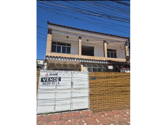 Sobrado de 95 m² em lote residencial
