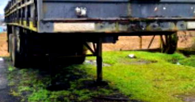 Semirreboque GUERRA em péssimo estado