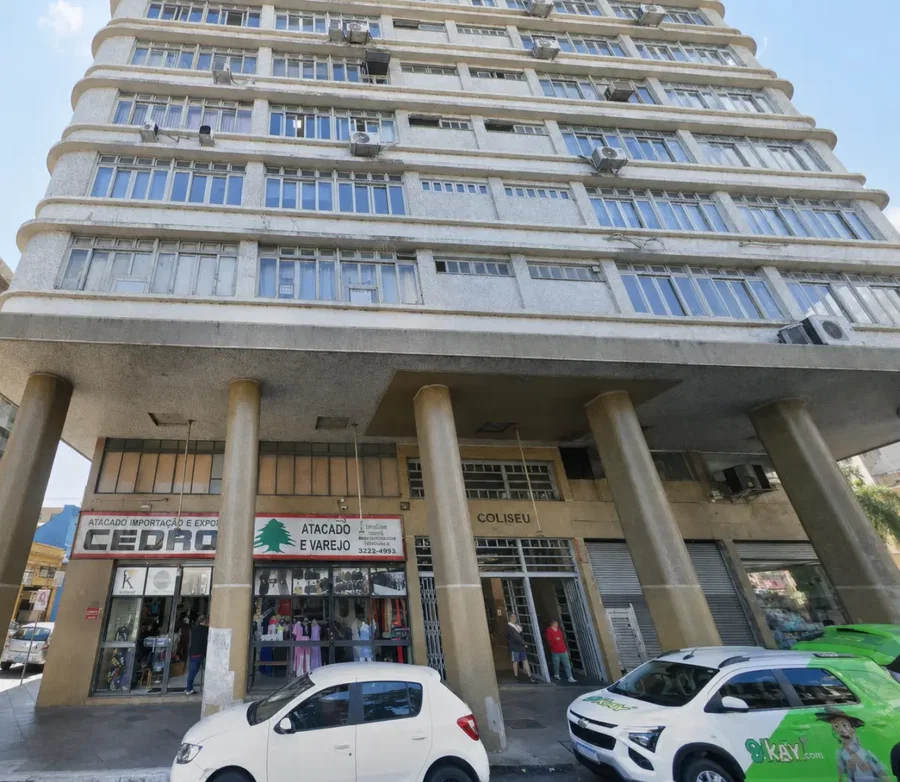 Sala Comercial Edifício Coliseu - 86,25m² - Centro/RS