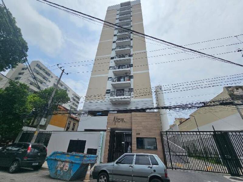 Apartamento com 1 quarto, 1 banheiro e 1 vaga de garagem