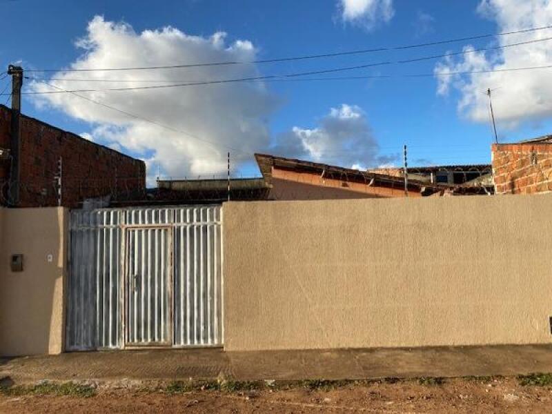 Casa com 2 Quartos e 200m² em Macaíba/RN