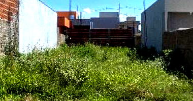 Terreno amplo com 0 quartos e área privativa em Guapiaçu