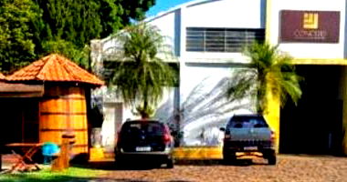 Parte ideal de terreno com barracão em Medianeira/PR