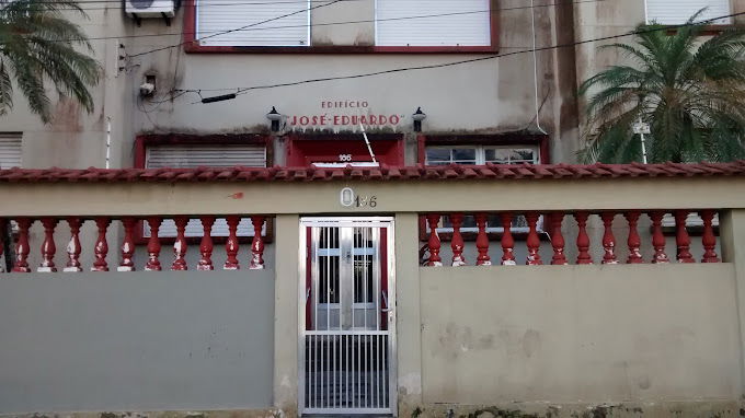 Apartamento 3 dorm, 1 banheiro, 92.17m², imóvel ocupado
