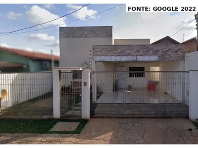 Casa Ocupada com 38m² em Terreno de 250m²
