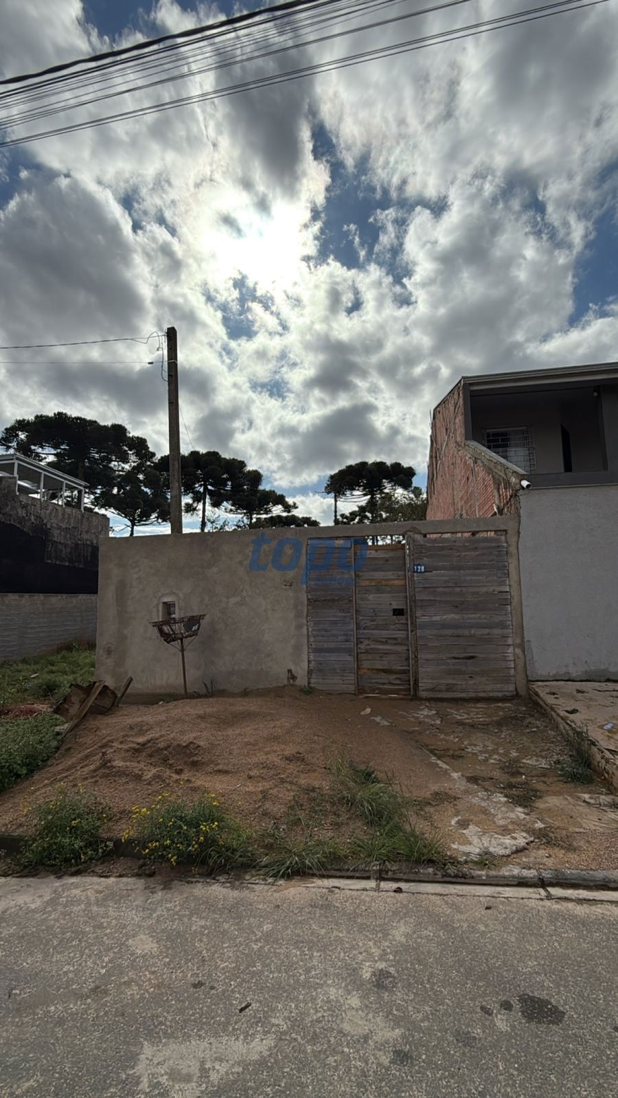 Casa com 1 quarto, 1 banheiro, 24.6m² construída, desocupada