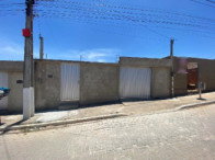Casa com 2 Quartos e 1 Vaga em Garanhuns