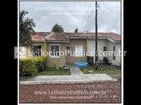 Casa 40,7m² em Ponta Grossa (PR) - Oportunidade única!