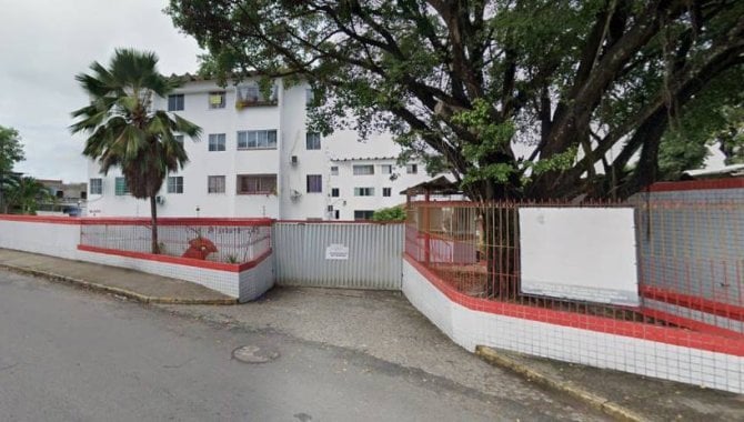 Apartamento com 3 quartos e 2 banheiros, 58 m²
