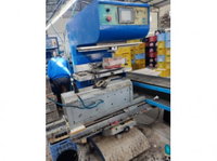 Máquina de tampografia e moldes para piscinas
