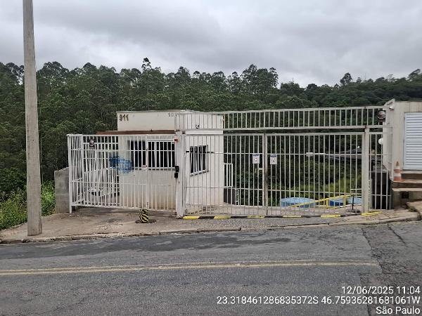 Apartamento 2 quartos no Jardim Luciana