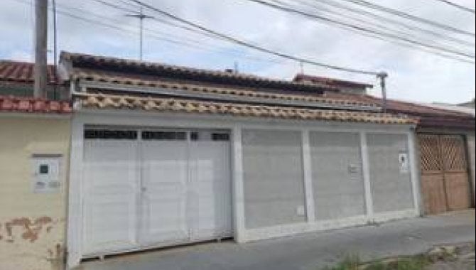 Casa Padrão com 2 Quartos e 2 Vagas em Campo Grande, RJ