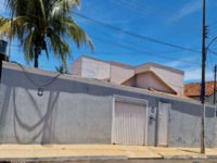 Casa com 4 dormitórios, 3 suítes e 181,80m² em Aparecida do Taboado/MS