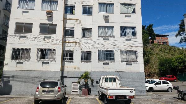 Apartamento 3 quartos, 2 banheiros, 1 vaga, 100m²