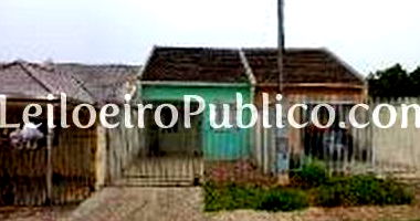 Casa aconchegante com 1 quarto, 1 banheiro, 1 vaga e 63m² construída