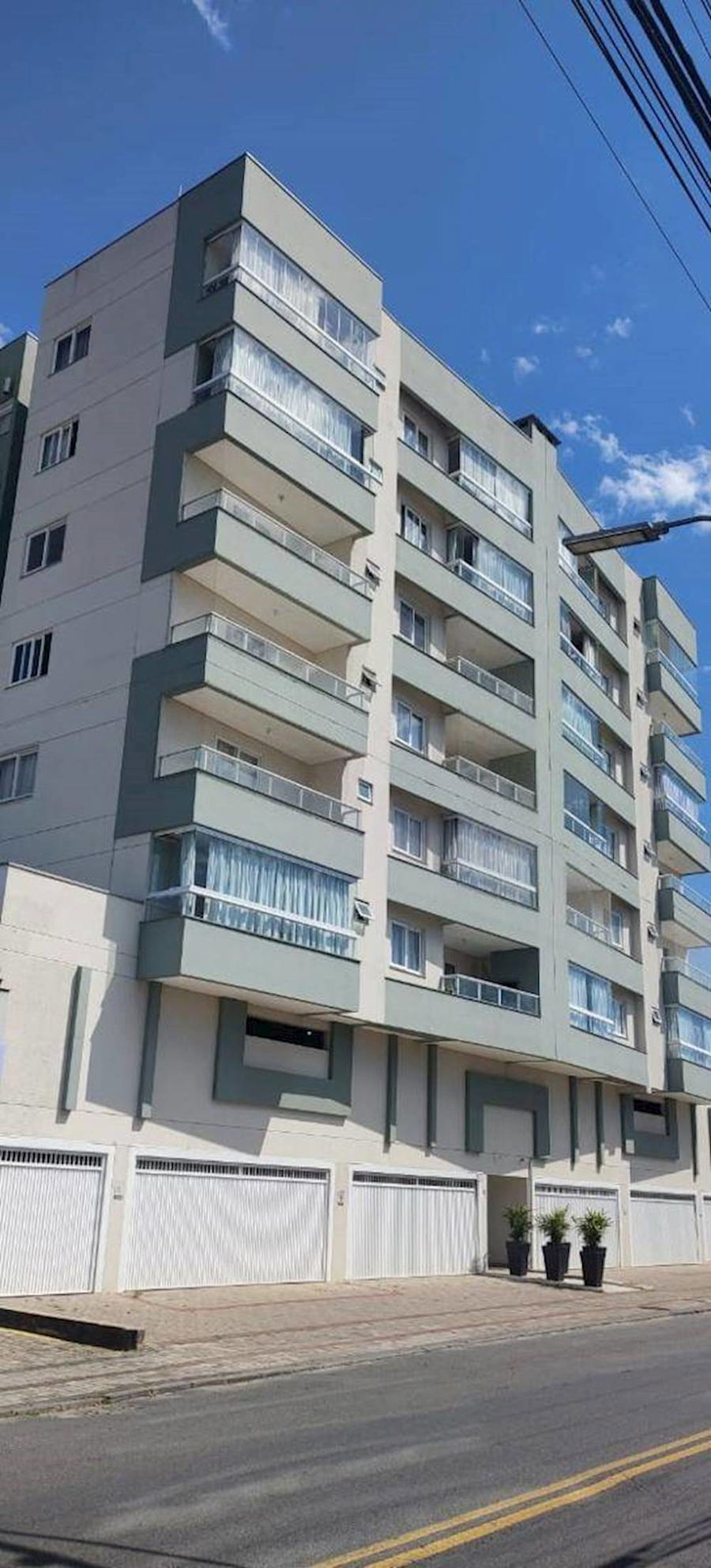 Apartamento Padrão com 2 Vagas de Garagem em Indaial/SC