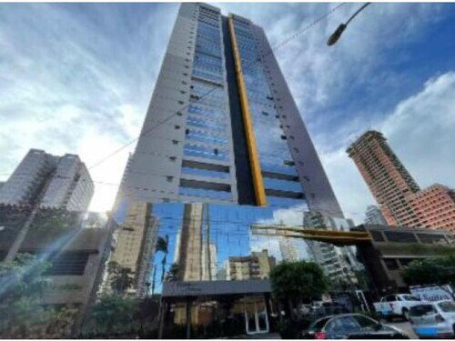 Apartamento com 2 Vagas de Garagem e Escaninho - Setor Bueno