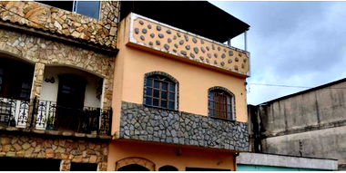 Casa com Garagem em São João Del Rei - Oportunidade Única!