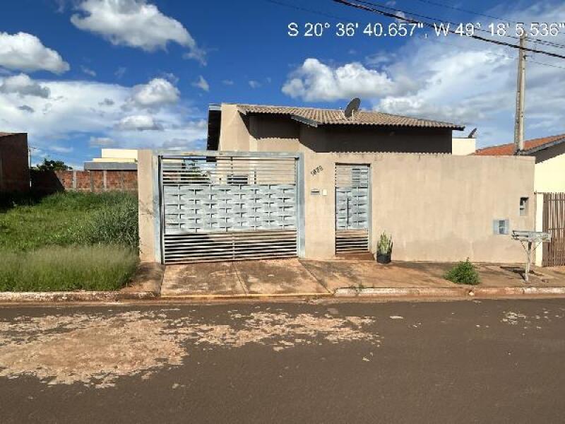 Casa residencial com 2 quartos e 1 banheiro em Onda Verde