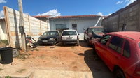 Casa aconchegante com 2 quartos, 1 banheiro e 1 vaga de garagem