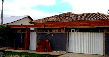 Casa espaçosa 119 m² com área total, quartos e banheiros, em estado ocupado