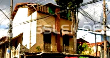 Casa com 210,94m² A.C., 148,00m² A.T.T. em Guarulhos