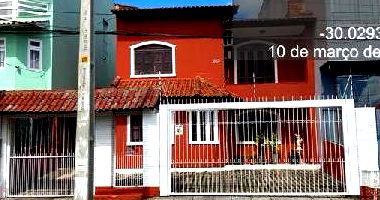 Casa com 3 quartos e 279m² área total, desocupada