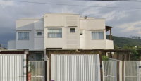 Casa com 2 pavimentos, 131,48m², vaga para 1 carro