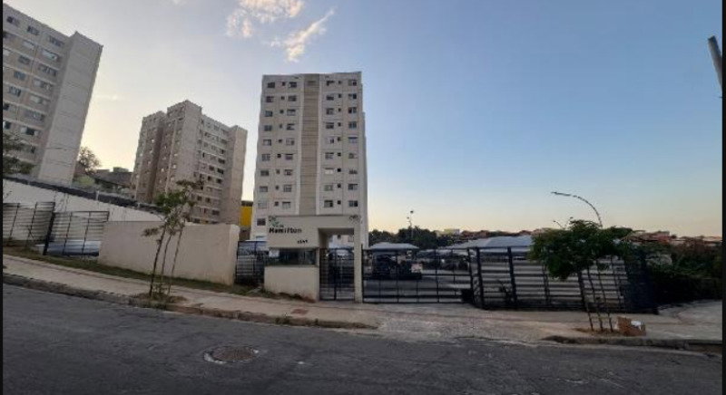 Apartamento com 2 quartos em Belo Horizonte