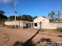 Casa com 2 Quartos e 2 Banheiros em Condomínio