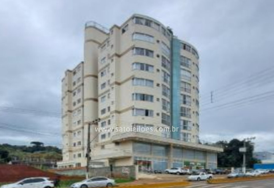 Apartamento Duplex com 3 Quartos e 2 Vagas em Chapecó