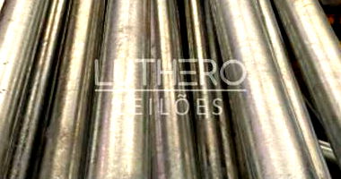 20 postes de aço com base, altura útil 7mts, estoque rotativo