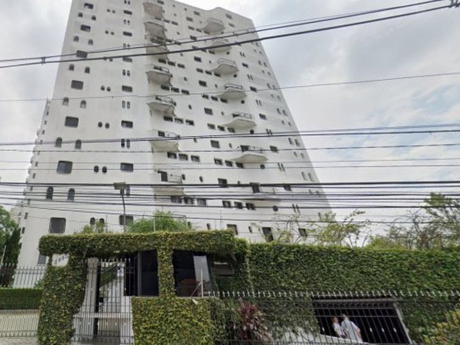Apartamento Tríplex com 3 quartos, 335 m² e 3 vagas