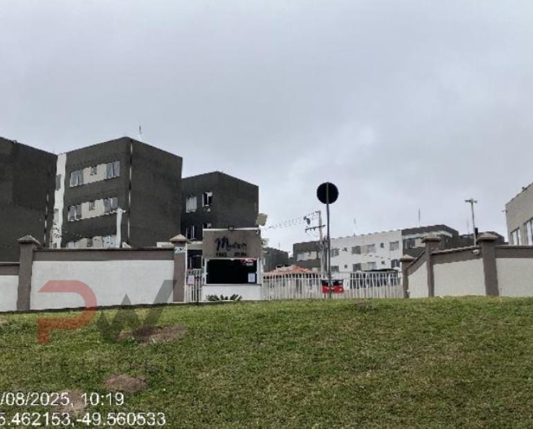 Apartamento com 2 quartos em Campo Largo/PR