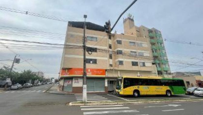 Apartamento Padrão com 2 Quartos em Londrina