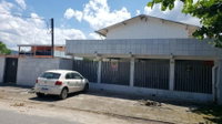 Casa em condomínio com 2 quartos, 2 banheiros e 67,86m², ocupada