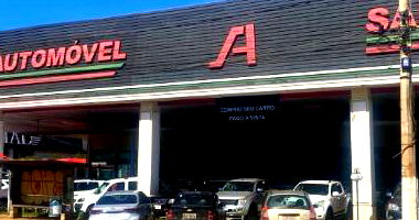 Terreno industrial amplo com 2222m² em Brasília, desocupado